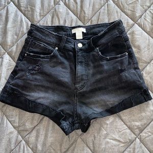 Black H&M shorts